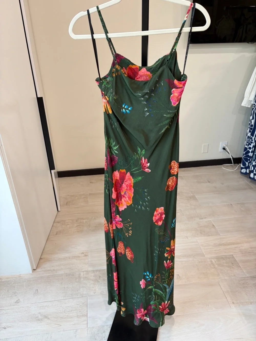 FARM RIO green Leopard Flowers Dress - Picture 10 of 14